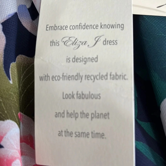 Eliza J Floral Long Sleeve High-Low Faux Wrap Dress in Navy Multi - NEW - Size 6 - Picture 7 of 9